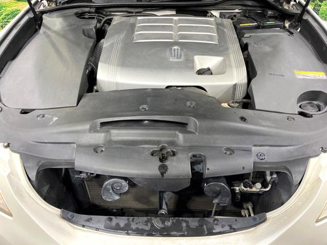 クラウン ロイヤルサルーンi-Four 4WD 純正ナビ バックカメラ 禁煙車 本革シート 全席パワーシート 前席シートエアコン スマートキー HID ETC クルコン オートライト デュアルエアコン 純正17インチアルミ(18枚目)