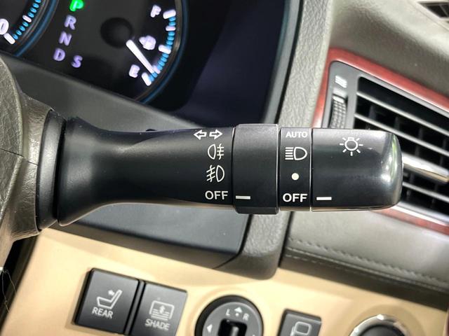 クラウン ロイヤルサルーンi-Four 4WD 純正ナビ バックカメラ 禁煙車 本革シート 全席パワーシート 前席シートエアコン スマートキー HID ETC クルコン オートライト デュアルエアコン 純正17インチアルミ(50枚目)