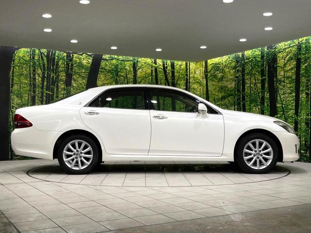 クラウン ロイヤルサルーンi-Four 4WD 純正ナビ バックカメラ 禁煙車 本革シート 全席パワーシート 前席シートエアコン スマートキー HID ETC クルコン オートライト デュアルエアコン 純正17インチアルミ(71枚目)