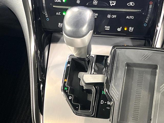 ハリアー プレミアム　メタル　アンド　レザーパッケージ　４ＷＤ　ムーンルーフ　ＭＯＤＥＬＩＳＴＡ　ＢＩＧーＸ　衝突軽減　寒冷地仕様　バックカメラ　禁煙車　電動リアゲート　レザーシート　前席シートエアコン＆ヒーター　ＬＥＤヘッド　レーダークルコン（20枚目）