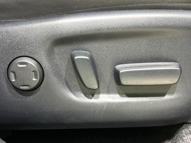 ハリアー プレミアム　メタル　アンド　レザーパッケージ　４ＷＤ　ムーンルーフ　ＭＯＤＥＬＩＳＴＡ　ＢＩＧーＸ　衝突軽減　寒冷地仕様　バックカメラ　禁煙車　電動リアゲート　レザーシート　前席シートエアコン＆ヒーター　ＬＥＤヘッド　レーダークルコン（30枚目）