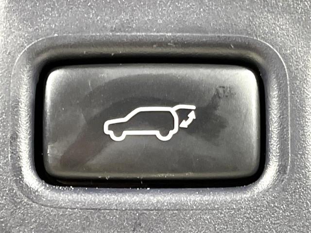 ハリアー プレミアム　メタル　アンド　レザーパッケージ　４ＷＤ　ムーンルーフ　ＭＯＤＥＬＩＳＴＡ　ＢＩＧーＸ　衝突軽減　寒冷地仕様　バックカメラ　禁煙車　電動リアゲート　レザーシート　前席シートエアコン＆ヒーター　ＬＥＤヘッド　レーダークルコン（33枚目）