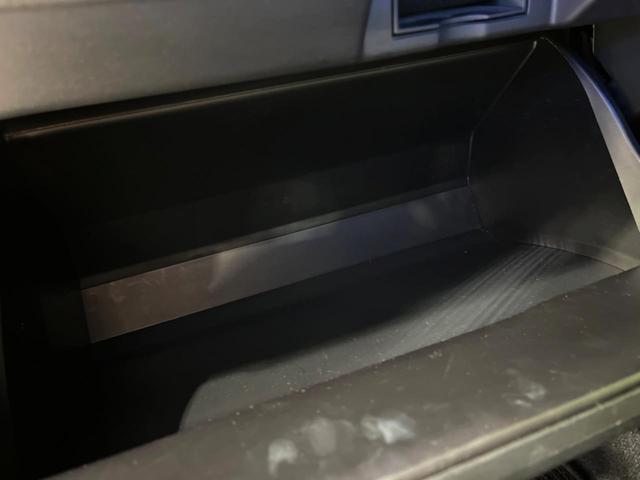 ハリアー プレミアム　メタル　アンド　レザーパッケージ　４ＷＤ　ムーンルーフ　ＭＯＤＥＬＩＳＴＡ　ＢＩＧーＸ　衝突軽減　寒冷地仕様　バックカメラ　禁煙車　電動リアゲート　レザーシート　前席シートエアコン＆ヒーター　ＬＥＤヘッド　レーダークルコン（66枚目）