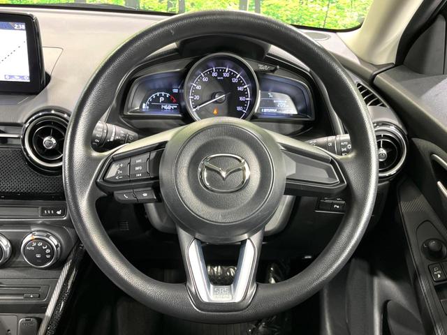 デミオ 15S 4WD 純正ナビ バックカメラ 寒冷地仕様 衝突軽減 禁煙車 前席シートヒーター ドラレコ コーナーセンサー スマートキー LEDヘッド BSM 車線逸脱 誤発進抑制 オートエアコン(13枚目)