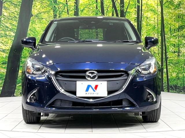 デミオ 15S 4WD 純正ナビ バックカメラ 寒冷地仕様 衝突軽減 禁煙車 前席シートヒーター ドラレコ コーナーセンサー スマートキー LEDヘッド BSM 車線逸脱 誤発進抑制 オートエアコン(16枚目)