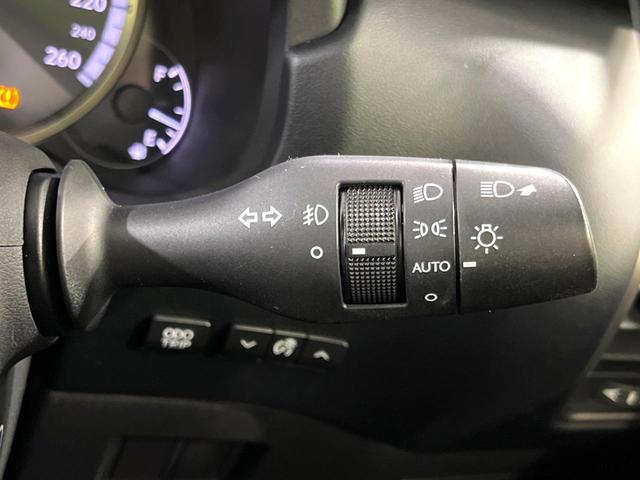 ＮＸ ＮＸ２００ｔ　Ｆスポーツ　４ＷＤ　ターボ　ムーンルーフ　サイドカメラ　バックカメラ　禁煙車　電動リアゲート　ステアリングヒーター　コーナーセンサー　レザーシート　シートエアコン＆ヒーター　ドラレコ　コーナーセンサー（42枚目）