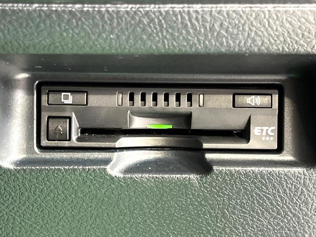 【ＥＴＣ】高速道路の料金所をストレスなく通過！話題のスポットやサービスエリアに多い「スマートＩＣ」利用時は必須のアイテムです。当店でセットアップを実施、ご納車当日からすぐにご利用いただけます！