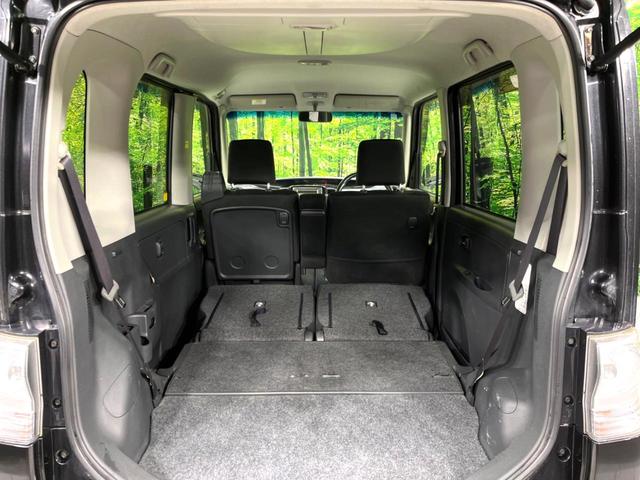 後席を格納すると、これだけの広さが！シーンに合わせたシートアレンジで、大きな荷物も積むことが出来ます♪
