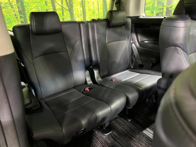ヴェルファイア 2.5Z Gエディション 10インチ純正ナビ 両側電動ドア 寒冷地仕様 前席シートエアコン キャプテンシート ステアリングヒーター 電動リアゲート バックカメラ 衝突軽減 パワーシート 禁煙車 100V電源 サンシェード(11枚目)