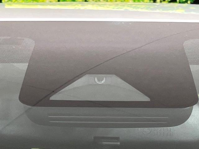 アクア X 4WD 純正DA バックカメラ 衝突軽減 レーダークルーズ スマートキー LEDヘッド ETC オートハイビーム 車線逸脱警報 オートライト オートエアコン ステアリングスイッチ AC100V電源(5枚目)