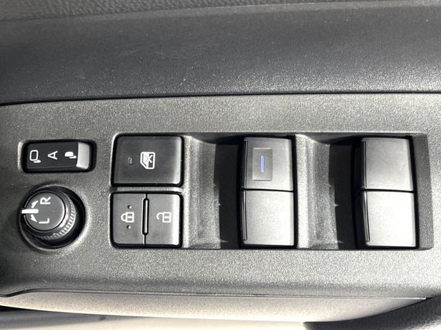 アクア X 4WD 純正DA バックカメラ 衝突軽減 レーダークルーズ スマートキー LEDヘッド ETC オートハイビーム 車線逸脱警報 オートライト オートエアコン ステアリングスイッチ AC100V電源(62枚目)