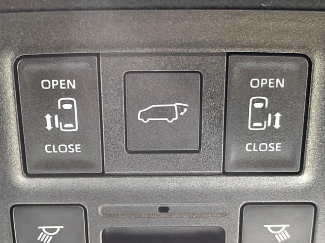 ヴォクシー ハイブリッドS-Z 4WD 純正10型ナビ モデリスタエアロ トヨタチームメイト 全周囲カメラ 寒冷地仕様 両側電動ドア BSM ステアリングヒーター ドラレコ 100V電源 シートヒーター 電動リアゲート 衝突軽減(8枚目)