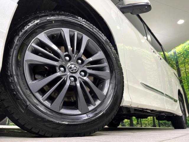 ヴォクシー ハイブリッドS-Z 4WD 純正10型ナビ モデリスタエアロ トヨタチームメイト 全周囲カメラ 寒冷地仕様 両側電動ドア BSM ステアリングヒーター ドラレコ 100V電源 シートヒーター 電動リアゲート 衝突軽減(15枚目)