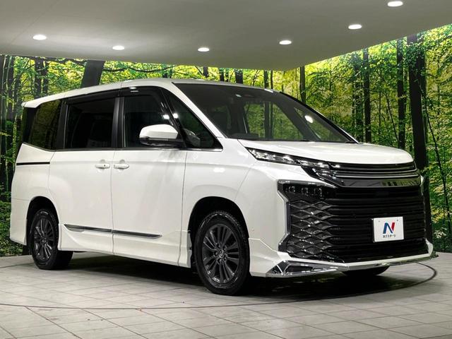 ヴォクシー ハイブリッドS-Z 4WD 純正10型ナビ モデリスタエアロ トヨタチームメイト 全周囲カメラ 寒冷地仕様 両側電動ドア BSM ステアリングヒーター ドラレコ 100V電源 シートヒーター 電動リアゲート 衝突軽減(18枚目)