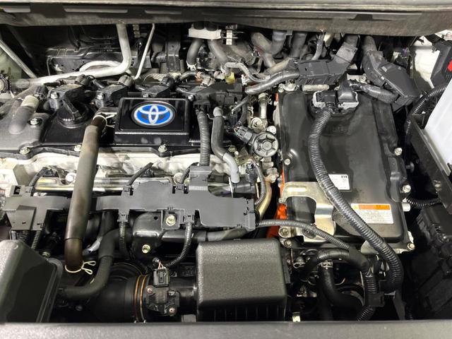 ヴォクシー ハイブリッドS-Z 4WD 純正10型ナビ モデリスタエアロ トヨタチームメイト 全周囲カメラ 寒冷地仕様 両側電動ドア BSM ステアリングヒーター ドラレコ 100V電源 シートヒーター 電動リアゲート 衝突軽減(20枚目)