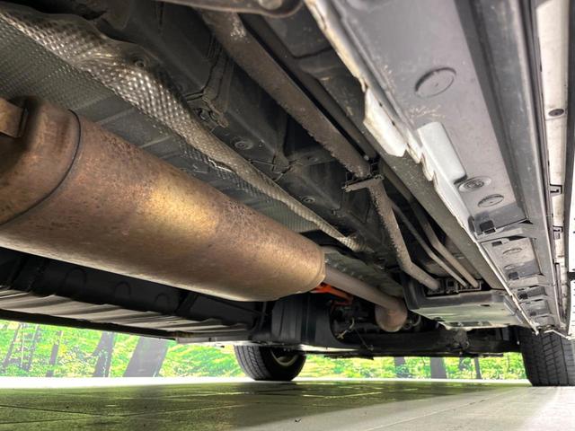 ヴォクシー ハイブリッドS-Z 4WD 純正10型ナビ モデリスタエアロ トヨタチームメイト 全周囲カメラ 寒冷地仕様 両側電動ドア BSM ステアリングヒーター ドラレコ 100V電源 シートヒーター 電動リアゲート 衝突軽減(25枚目)