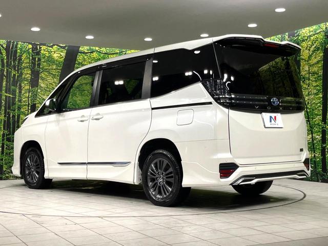 ヴォクシー ハイブリッドS-Z 4WD 純正10型ナビ モデリスタエアロ トヨタチームメイト 全周囲カメラ 寒冷地仕様 両側電動ドア BSM ステアリングヒーター ドラレコ 100V電源 シートヒーター 電動リアゲート 衝突軽減(27枚目)