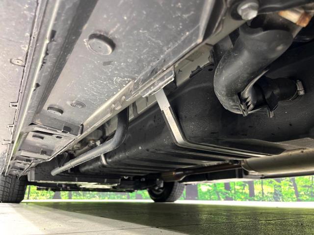 ヴォクシー ハイブリッドＳ－Ｇ　４ＷＤ　純正ＤＡ　両側電動ドア　バックカメラ　寒冷地仕様　ＪＢＬサウンド　衝突軽減　レーダークルーズ　禁煙車　ドラレコ　コーナーセンサー　ＬＥＤヘッド　ＥＴＣ　純正１６インチＡＷ　リアオートエアコン（24枚目）