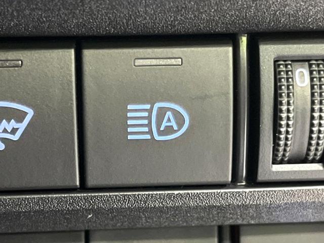 ヴォクシー ハイブリッドＳ－Ｇ　４ＷＤ　純正ＤＡ　両側電動ドア　バックカメラ　寒冷地仕様　ＪＢＬサウンド　衝突軽減　レーダークルーズ　禁煙車　ドラレコ　コーナーセンサー　ＬＥＤヘッド　ＥＴＣ　純正１６インチＡＷ　リアオートエアコン（59枚目）