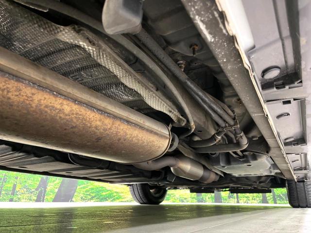 ヴォクシー ＺＳ　煌　４ＷＤ　純正ＳＤナビ　両側電動ドア　バックカメラ　寒冷地仕様　衝突軽減　禁煙車　ドラレコ　ＬＥＤヘッド　ＥＴＣ　クルコン　オートハイビーム　車線逸脱警報　リアオートエアコン　ステアリングスイッチ（24枚目）