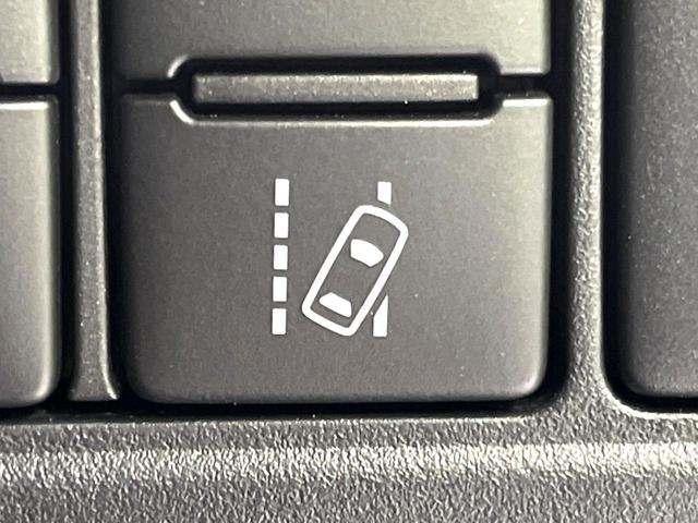 ヴォクシー ＺＳ　煌　４ＷＤ　純正ＳＤナビ　両側電動ドア　バックカメラ　寒冷地仕様　衝突軽減　禁煙車　ドラレコ　ＬＥＤヘッド　ＥＴＣ　クルコン　オートハイビーム　車線逸脱警報　リアオートエアコン　ステアリングスイッチ（64枚目）