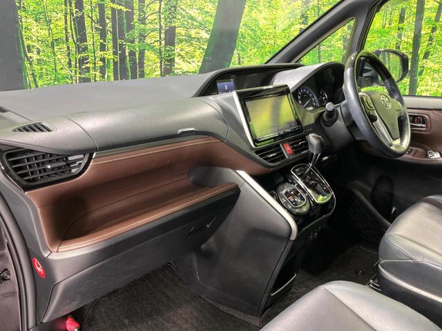 エスクァイア Gi 4WD 純正ナビ 寒冷地仕様 両側電動ドア 禁煙車 バックカメラ ETC クルコン LEDオートライト オートハイビーム シートヒーター 純正15インチAW スマートキー Bluetooth接続(50枚目)