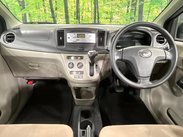 ミライース Xf 4WD CDオーディオ 寒冷地仕様 禁煙車 アイドリングストップ 盗難防止装置 電動格納ミラー トラクションコントロール エアコン プライバシーガラス(3枚目)