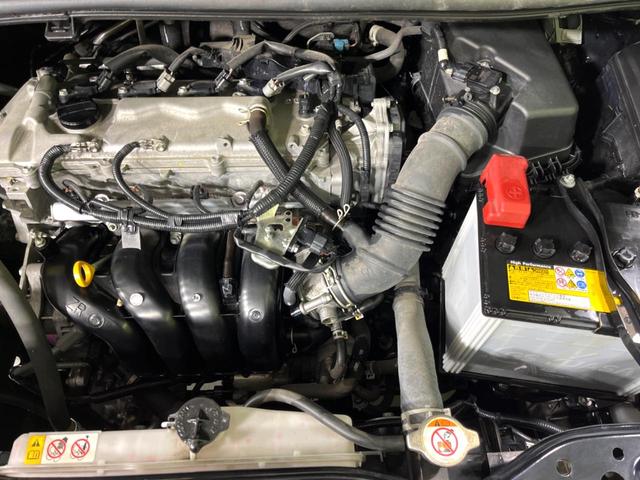 ノア Ｓｉ　ダブルバイビーＩＩＩ　４ＷＤ　ＳＤナビ　バックカメラ　両側電動ドア　寒冷地仕様　衝突軽減　禁煙車　コーナーセンサー　ＬＥＤヘッド　クルコン　ダブルエアコン　フルセグ　純正１６インチＡＷ　オートハイビーム　車線逸脱警報（20枚目）