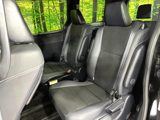 ノア Ｓｉ　ダブルバイビーＩＩＩ　４ＷＤ　ＳＤナビ　バックカメラ　両側電動ドア　寒冷地仕様　衝突軽減　禁煙車　コーナーセンサー　ＬＥＤヘッド　クルコン　ダブルエアコン　フルセグ　純正１６インチＡＷ　オートハイビーム　車線逸脱警報（35枚目）