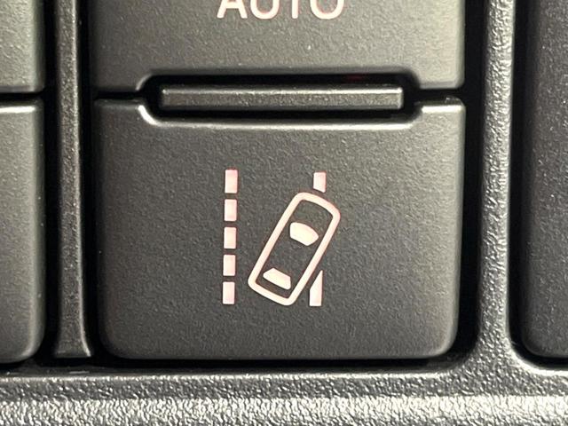 ノア Ｓｉ　ダブルバイビーＩＩＩ　４ＷＤ　ＳＤナビ　バックカメラ　両側電動ドア　寒冷地仕様　衝突軽減　禁煙車　コーナーセンサー　ＬＥＤヘッド　クルコン　ダブルエアコン　フルセグ　純正１６インチＡＷ　オートハイビーム　車線逸脱警報（60枚目）