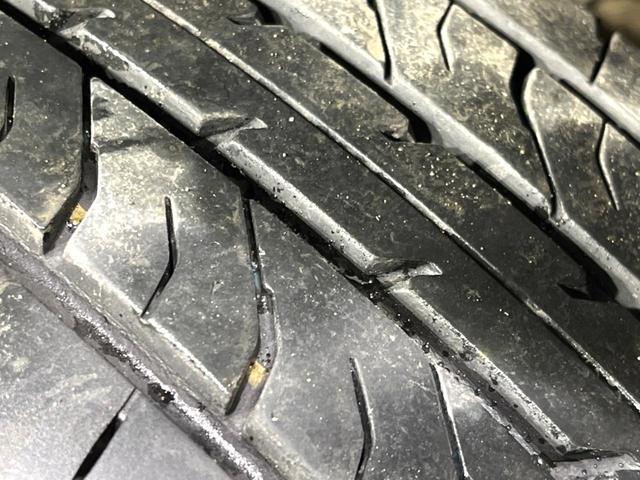 ノア Ｓｉ　ダブルバイビーＩＩＩ　４ＷＤ　ＳＤナビ　バックカメラ　両側電動ドア　寒冷地仕様　衝突軽減　禁煙車　コーナーセンサー　ＬＥＤヘッド　クルコン　ダブルエアコン　フルセグ　純正１６インチＡＷ　オートハイビーム　車線逸脱警報（70枚目）