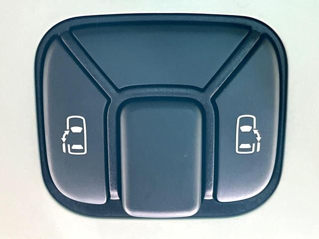 ヴェルファイア ２．４Ｚ　４ＷＤ　純正ナビ　両側電動ドア　バックカメラ　禁煙車　コーナーセンサー　スマートキー　ＨＩＤヘッド　ＥＴＣ　純正１８インチＡＷ　オートライト　デュアルエアコン　リアオートエアコン　Ｂｌｕｅｔｏｏｔｈ（6枚目）