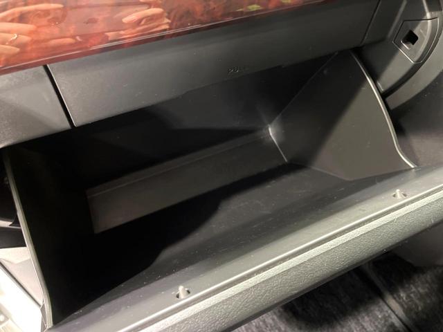 ヴェルファイア ２．４Ｚ　４ＷＤ　純正ナビ　両側電動ドア　バックカメラ　禁煙車　コーナーセンサー　スマートキー　ＨＩＤヘッド　ＥＴＣ　純正１８インチＡＷ　オートライト　デュアルエアコン　リアオートエアコン　Ｂｌｕｅｔｏｏｔｈ（43枚目）