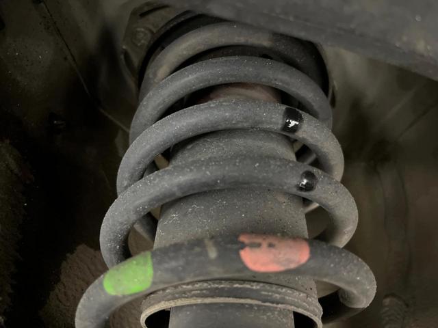 ワゴンＲ ＦＸ　４ＷＤ　シートヒーター　オーディオ　ＣＤ再生　電動格納ドアミラー　ワンオーナー　衝突安全ボディ　盗難防止装置　プライバシーガラス　ドアバイザー　ヒーテッドドアミラー　バニティミラー（21枚目）