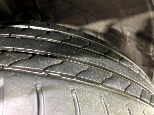 ヴォクシー ＺＳ　煌ＩＩ　４ＷＤ　純正ナビ　後席モニター　寒冷地仕様　両側電動スライド　衝突軽減　車線逸脱警報　オートハイビーム　ＬＥＤヘッド・フォグ　コーナーセンサー　バックカメラ　ＥＴＣ　ドラレコ　ウッドコンビステアリング（28枚目）