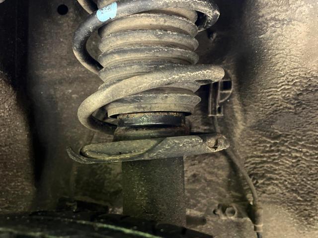 ピクシスエポック Ｘ　ＳＡＩＩＩ　４ＷＤ　純正ナビ　バックカメラ　衝突軽減　禁煙車　ドラレコ　コーナーセンサー　ＬＥＤヘッド　オートハイビーム　オートライト　アイドリングストップ　横滑り防止装置　Ｂｌｕｅｔｏｏｔｈ　ＣＤ／ＤＶＤ再生（21枚目）