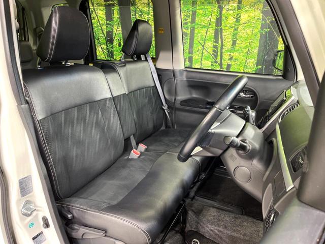 タント カスタムＲＳ　トップエディションＳＡＩＩＩ　４ＷＤ　ターボ　ＳＤナビ　バックカメラ　両側電動ドア　衝突軽減　禁煙車　シートヒーター　コーナーセンサー　ＬＥＤヘッド　寒冷地仕様　オートハイビーム　スマートキー　純正１５インチアルミ　オートライト（9枚目）