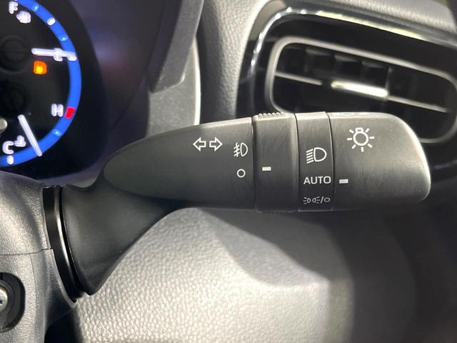 ヤリスクロス ハイブリッドZ 4WD 純正8型DA 全周囲カメラ 寒冷地仕様 衝突軽減 レーダークルーズ 電動リアゲート パワーシート 前席シートヒーター LEDヘッド 禁煙車 ドラレコ 純正18インチAW(35枚目)