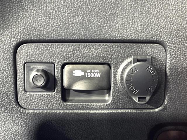 ヤリスクロス ハイブリッドZ 4WD 純正8型DA 全周囲カメラ 寒冷地仕様 衝突軽減 レーダークルーズ 電動リアゲート パワーシート 前席シートヒーター LEDヘッド 禁煙車 ドラレコ 純正18インチAW(55枚目)