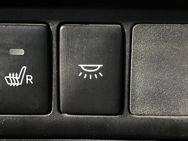 ルーミー カスタムG S 4WD 純正ナビ 両側電動ドア バックカメラ 寒冷地仕様 衝突軽減 禁煙車 シートヒーター コーナーセンサー LEDヘッド ETC クルコン オートライト オートエアコン ステアリングスイッチ(37枚目)