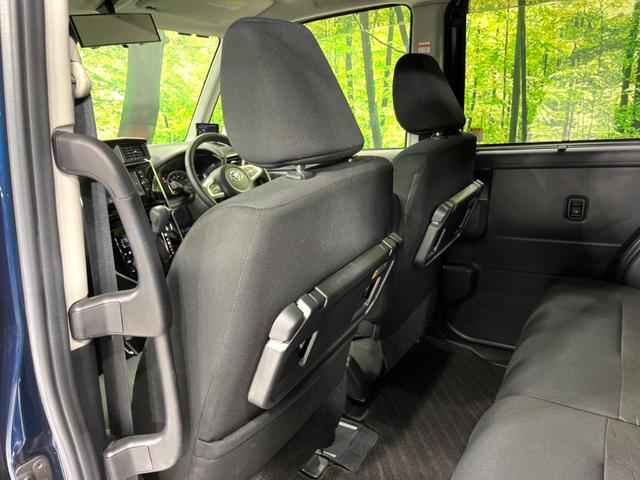 ルーミー カスタムG S 4WD 純正ナビ 両側電動ドア バックカメラ 寒冷地仕様 衝突軽減 禁煙車 シートヒーター コーナーセンサー LEDヘッド ETC クルコン オートライト オートエアコン ステアリングスイッチ(52枚目)