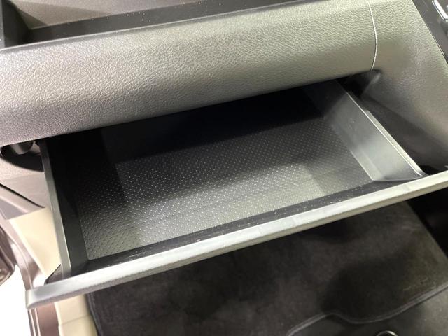 デイズ Ｘ　４ＷＤ　純正ＤＡ　全周囲カメラ　衝突軽減　禁煙車　寒冷地仕様　シートヒーター　ドラレコ　コーナーセンサー　スマートキー　ＬＥＤヘッド　純正１４インチＡＷ　オートハイビーム　車線逸脱警報　オートライト（37枚目）