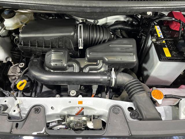 タント カスタムXセレクション 4WD 2トーン 両側電動ドア 純正9型ナビ バックカメラ 衝突軽減 禁煙車 ハーフレザーシート シートヒーター コーナーセンサー LEDヘッド 純正14インチアルミ オートハイビーム(19枚目)