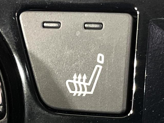 ノート Ｓ　ＦＯＵＲ　４ＷＤ　ＳＤナビ　バックカメラ　寒冷地仕様　衝突軽減　禁煙車　ドラレコ　シートヒーター　ステアリングヒーター　コーナーセンサー　スマートキー　ＥＴＣ　オートハイビーム　オートライト　オートエアコン（7枚目）