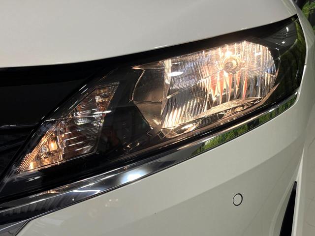 ノート Ｓ　ＦＯＵＲ　４ＷＤ　ＳＤナビ　バックカメラ　寒冷地仕様　衝突軽減　禁煙車　ドラレコ　シートヒーター　ステアリングヒーター　コーナーセンサー　スマートキー　ＥＴＣ　オートハイビーム　オートライト　オートエアコン（13枚目）