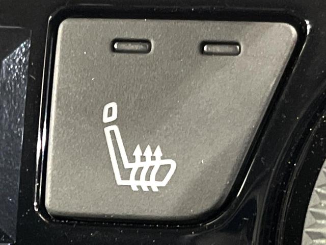 ノート Ｓ　ＦＯＵＲ　４ＷＤ　ＳＤナビ　バックカメラ　寒冷地仕様　衝突軽減　禁煙車　ドラレコ　シートヒーター　ステアリングヒーター　コーナーセンサー　スマートキー　ＥＴＣ　オートハイビーム　オートライト　オートエアコン（45枚目）