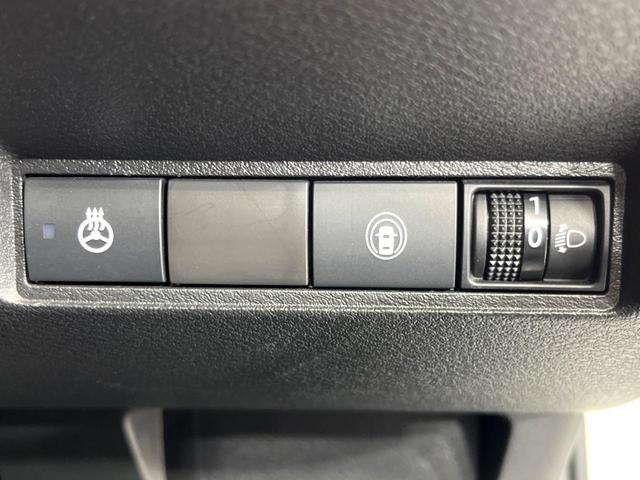 ノート Ｓ　ＦＯＵＲ　４ＷＤ　ＳＤナビ　バックカメラ　寒冷地仕様　衝突軽減　禁煙車　ドラレコ　シートヒーター　ステアリングヒーター　コーナーセンサー　スマートキー　ＥＴＣ　オートハイビーム　オートライト　オートエアコン（46枚目）