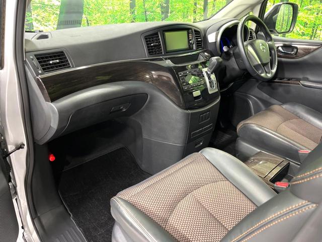 エルグランド 250ハイウェイスター 4WD 両側電動ドア 純正ナビ バックカメラ 衝突軽減 ハーフレザーシート スマートキー HIDヘッド フォグ ETC 純正18インチAW キャプテンシート オットマン オートライト デュアルエアコン(38枚目)