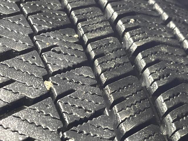 エルグランド 250ハイウェイスター 4WD 両側電動ドア 純正ナビ バックカメラ 衝突軽減 ハーフレザーシート スマートキー HIDヘッド フォグ ETC 純正18インチAW キャプテンシート オットマン オートライト デュアルエアコン(65枚目)