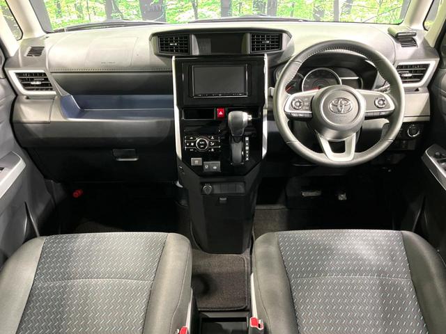 ルーミー カスタムＧ　４ＷＤ　両側電動ドア　ＳＤナビ　バックカメラ　寒冷地仕様　衝突軽減　レーダークルーズ　ＬＥＤライト　ＬＥＤフォグ　禁煙車　コーナーセンサー　ＬＥＤヘッド　ＥＴＣ　純正１４インチＡＷ　スマートキー（3枚目）